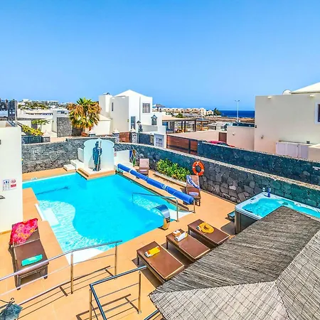 Vila Xian *